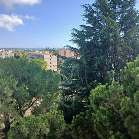 Heights Of Διαμέρισμα Αντίμπ